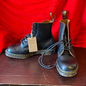 Dr Martens Made In England boots - style 1460